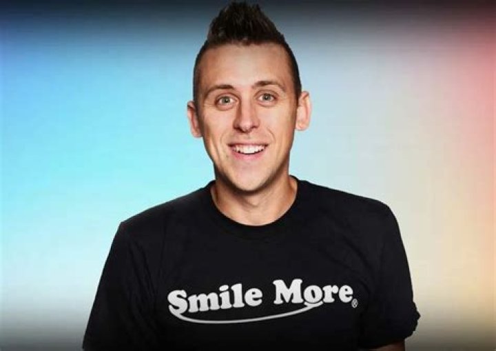 Roman Atwood Age, Bio, Birthday, Family, Net Worth National Today
