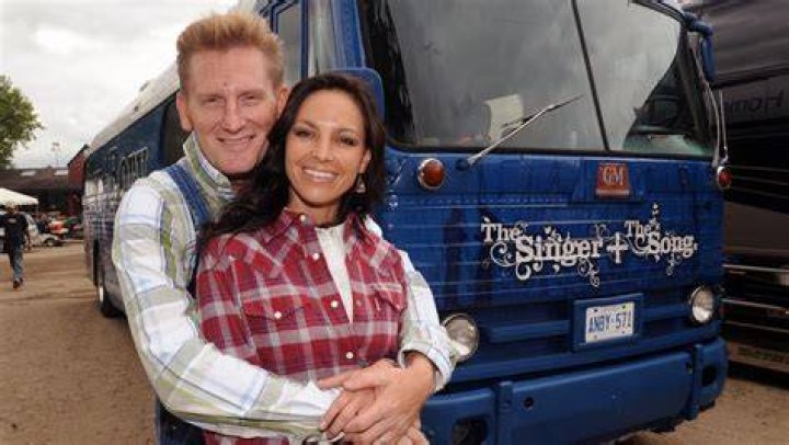 Rory Feek shares his wife's life in 'To Joey, With Love'