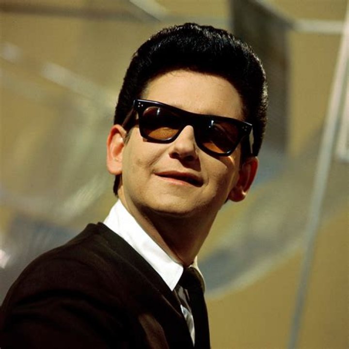 Roy Orbison's widow Barbara dies of cancer aged 60 Daily Mail Online