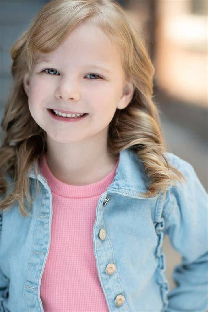 Rylea Nevaeh Whittet (TV Actress) 나이, 생일, 약력, 사실, 가족, 순자산, 신장 등