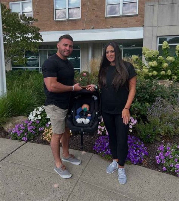 Sammi Sweetheart's Dating History From Ronnie to Fiance Christian