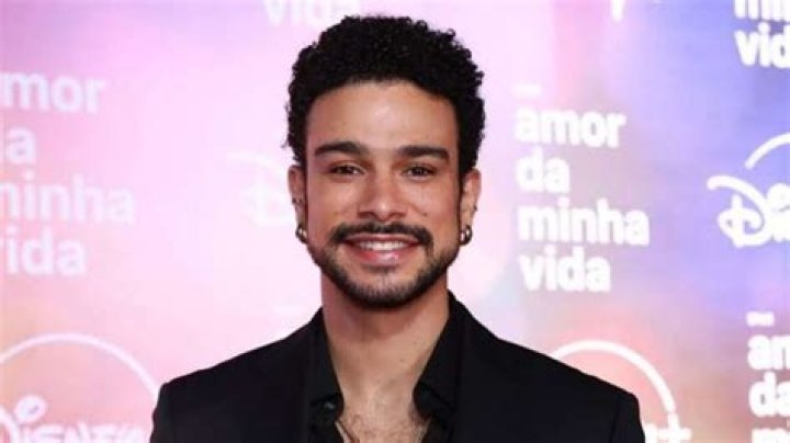 S&eacute;rgio Malheiros se despede de "Malha&ccedil;&atilde;o" e agradece companheiros de