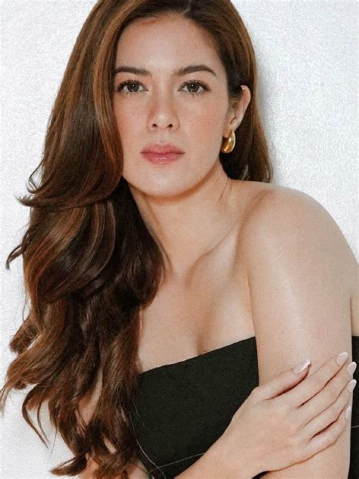 Shaina Magdayao with her beautiful sisters ABSCBN Entertainment