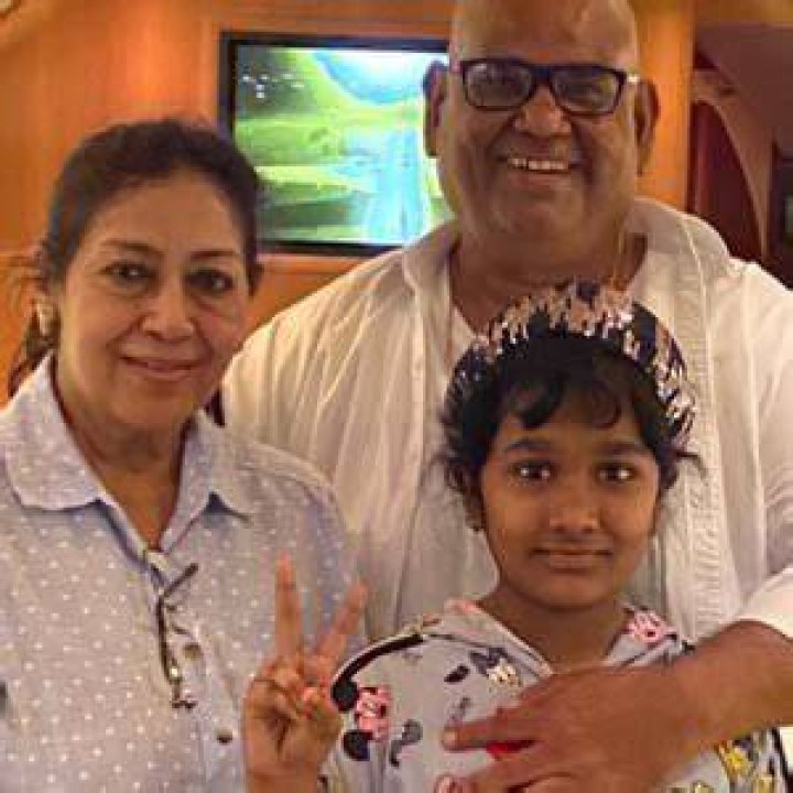 Shashi Kaushik Bio, Height, Husband Name, Age &