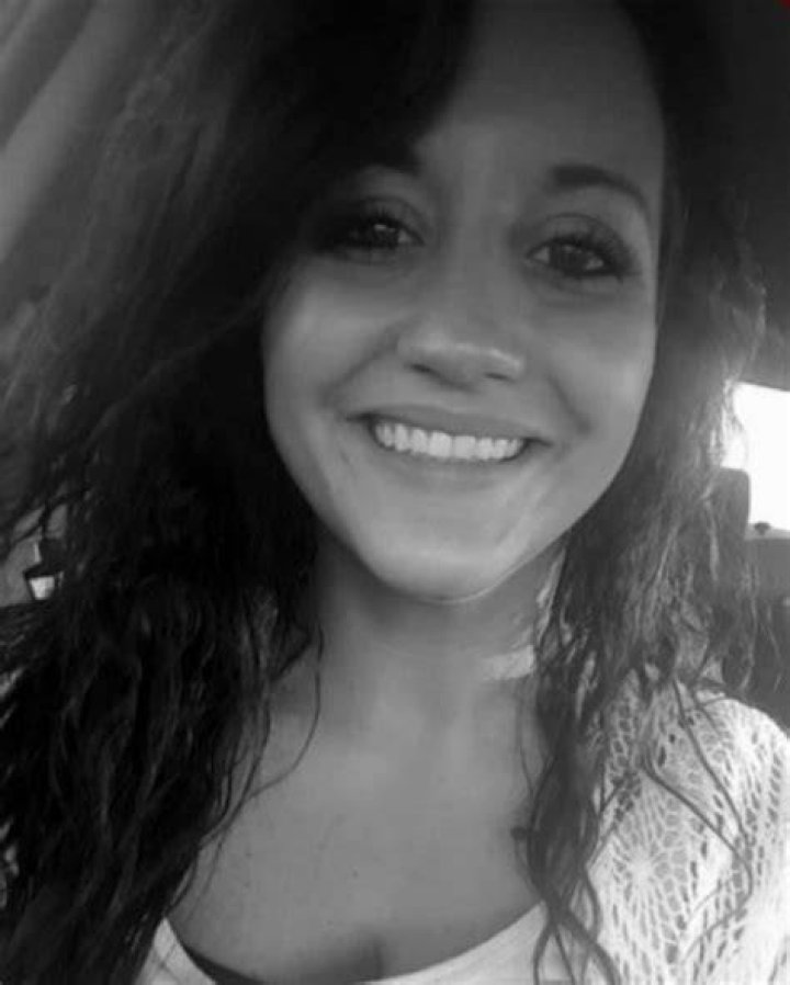 Shelby Knevelbaard (_shelby_renee_) Twitter