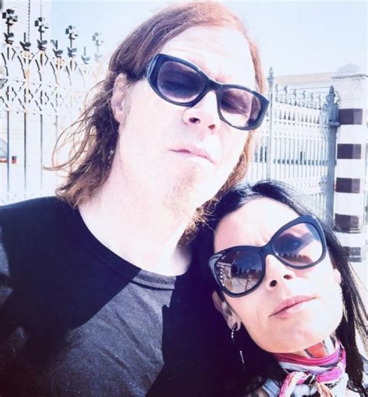 Shelley Brien Wiki [Mark Lanegan&rsquo;s Wife] Biography, Net worth, Kids