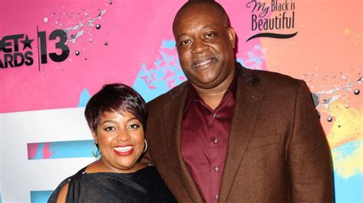 Sherri Shepherd calls out Lamar Sally over dating profile