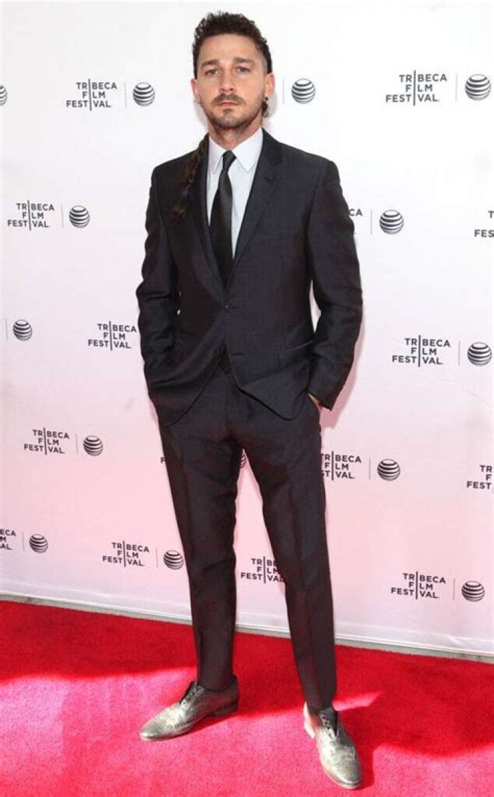 Shia Labeouf Wiki, Height, Weight, Age, Girlfriend, Family, Biography