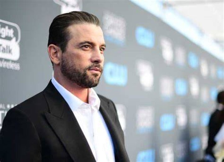 Skeet Ulrich Bio, Age, Height, Kids, Wife, Life, Net Worth Overlook Press