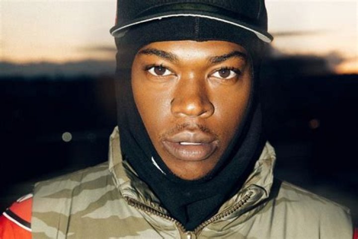 Skillibeng Considers Himself A Dancehall Artist, Not "Trap Dancehall