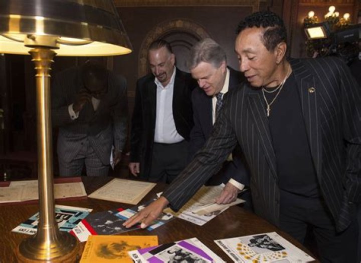 Smokey Robinson receives Gershwin Prize for Popular Song WTOP News