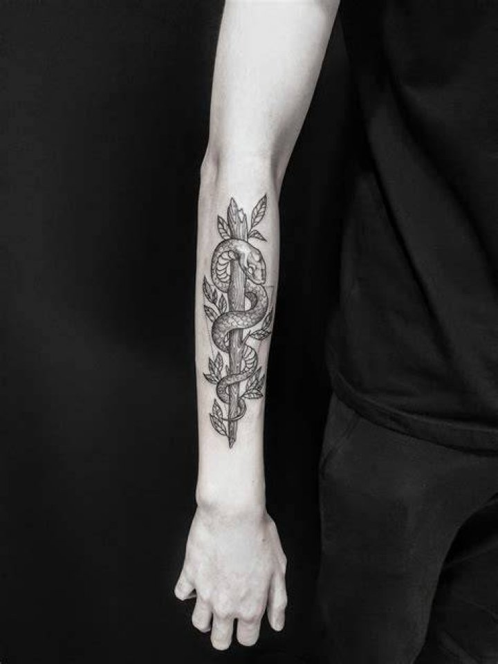 snake dotwork on lower arm maomaochua Outer forearm tattoo, Cool