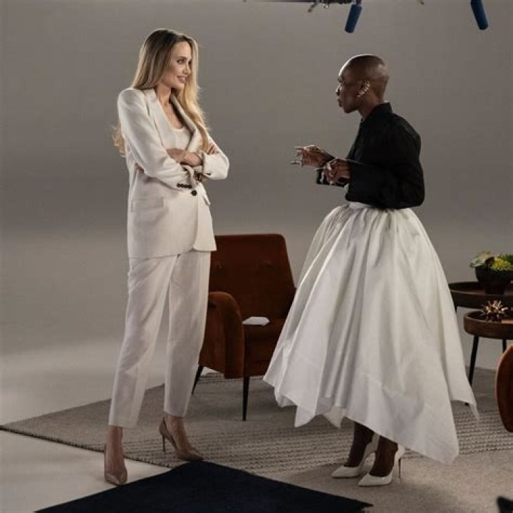 Sneak Peek at Angelina Jolie's Net Worth Scoop Article