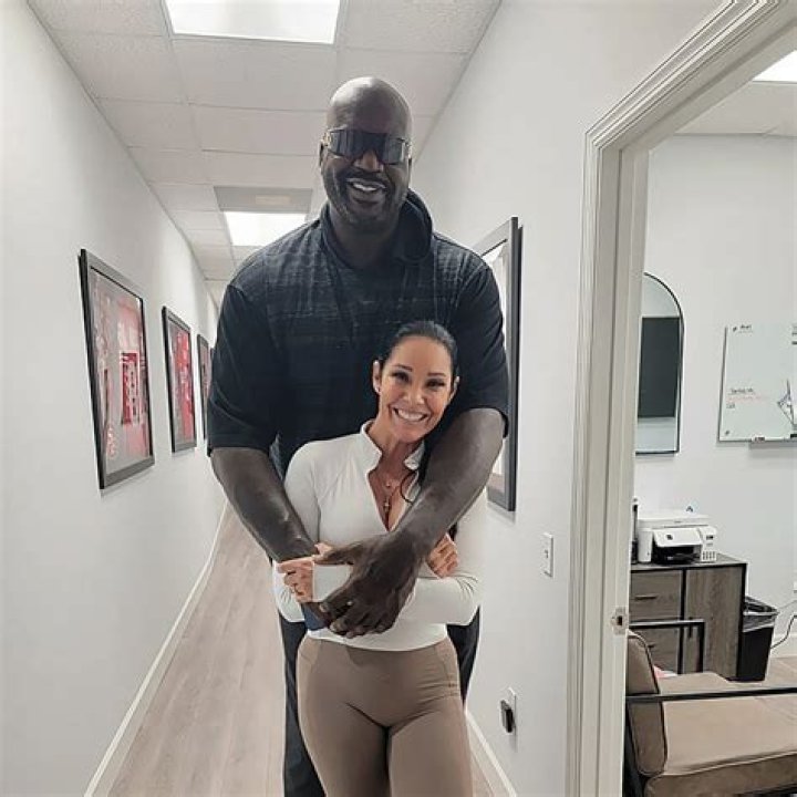 So Shaq and his wife were seen together.. pics