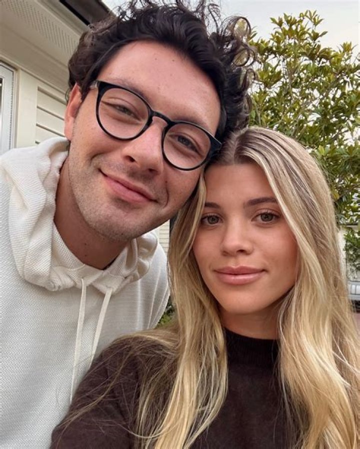 Sofia Richie's Chanel Wedding Dresses POPSUGAR Fashion UK