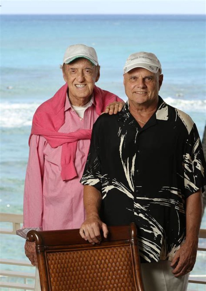Stan Cadwallader Family, Spouse, Children, Dating, Net Worth