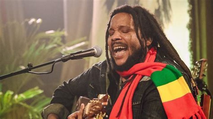 Stephen Marley Celebrates 50th Earthstrong With 4/20 Live Stream