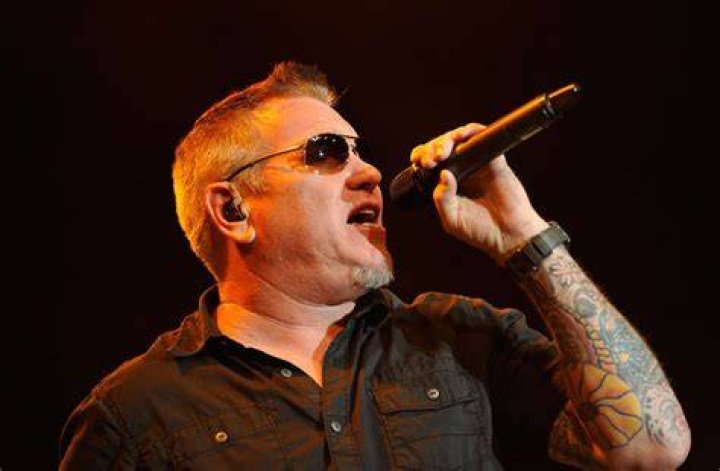 Steve Harwell, Smash Mouth's founding singer, has died at 56
