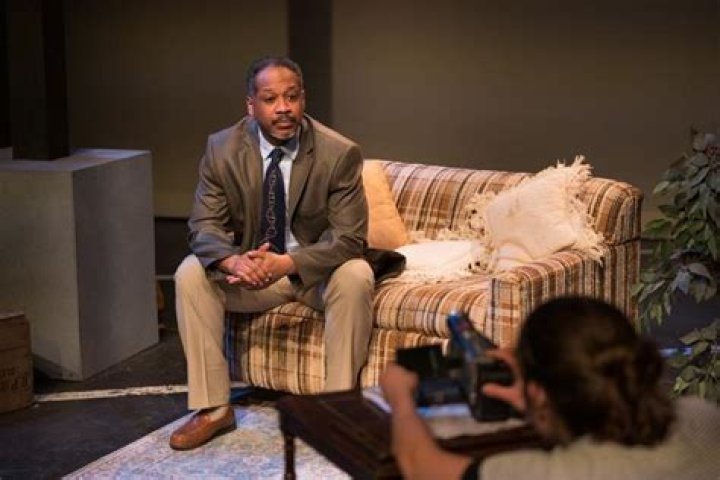 Steven Anthony Wright &mdash; Azuka Theatre