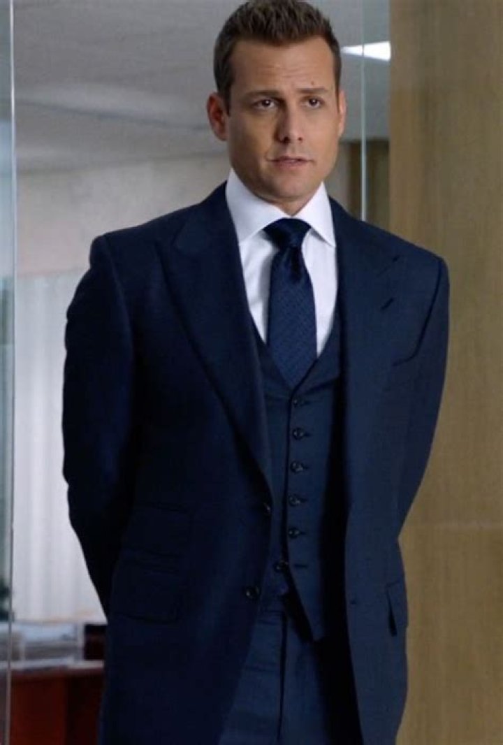 Suits Suits harvey, Blue suit men, Suits tv shows