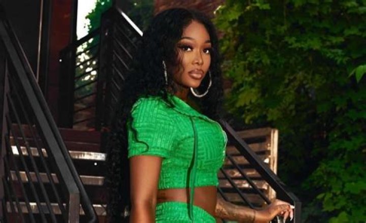 Summer Walker's Baby Daddy Larry responds To Split Announcement Urban