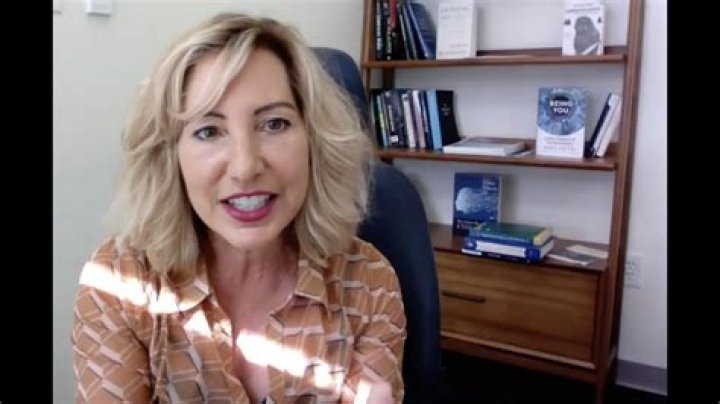Susan Schneider Bio, Family, Career, Husband, Net Worth, Measurements