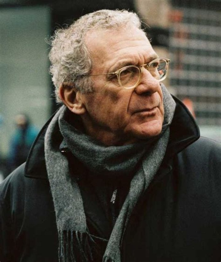 Sydney Pollack Movies, Bio and Lists on MUBI
