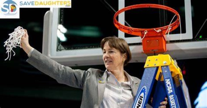 Tara Vanderveer Wiki, Biography, Family, Age, Wikipedia, Boyfriend, Net