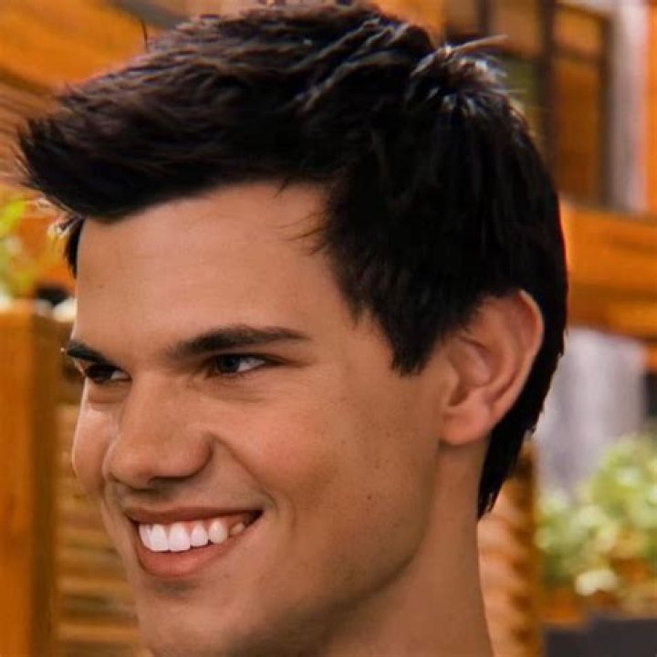 Taylor Lautner (Instagram) Twilight Forever Pinterest