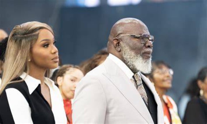 Td Jakes Daughter Sarah Jakes and Cora Jakes Who Are His Daughters