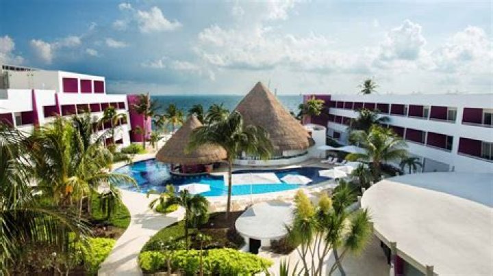 Temptation Cancun Resort [Hotel Review] &mdash; drillinjourneys