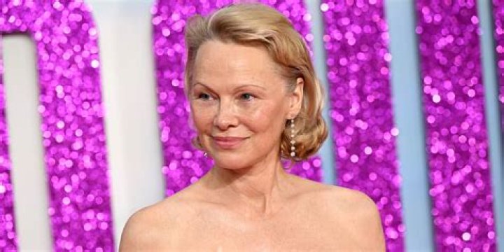 The Actress Once Mentioned a Boyfriend & Prefers to Keep Her Love Life