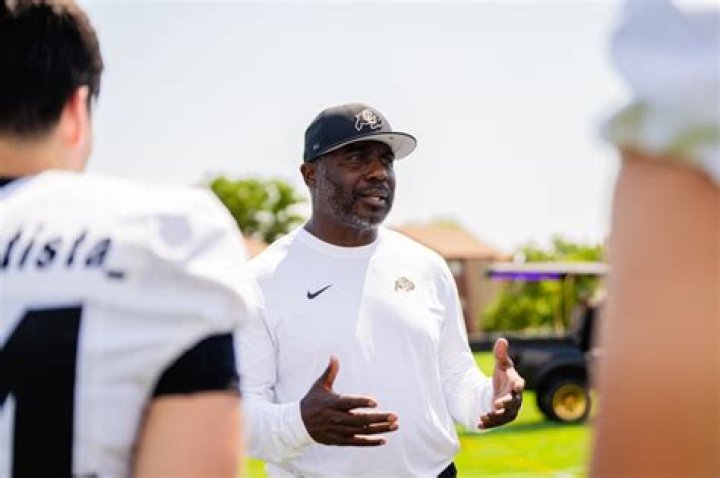 The reason Marshall Faulk is &ldquo;worried&rdquo; about Trevor Lawrence may