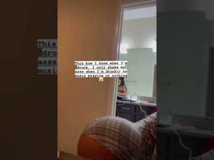 thick booty light skin twerking bunda YouTube