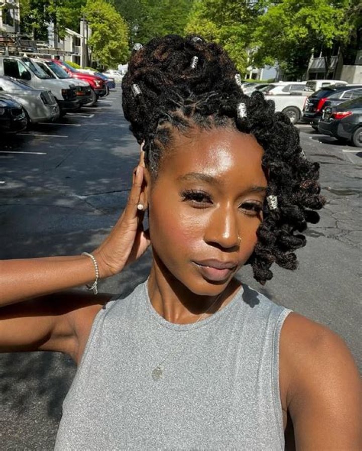 Thick locs Pelo Natural, Natural Hair Care, Natural Hair Styles, Short