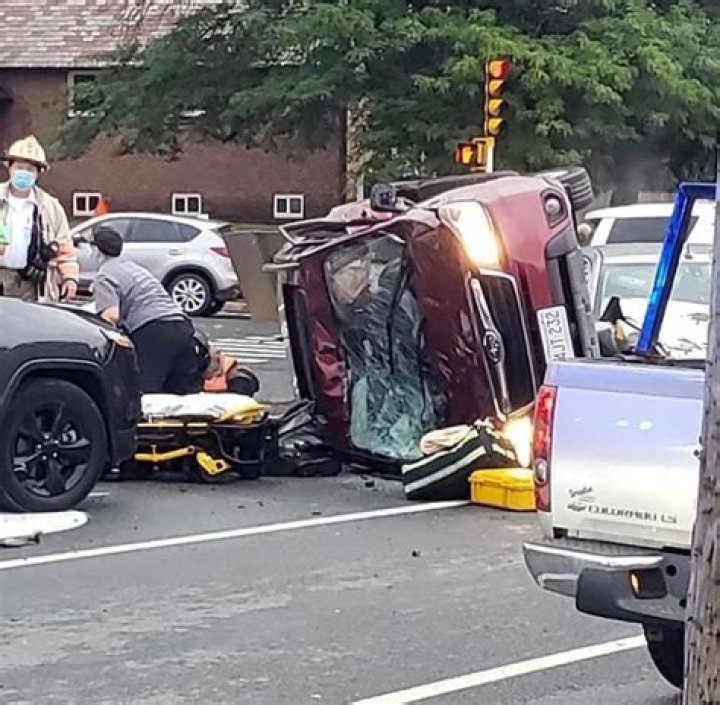 Three Vehicle Crash Sends Multiple People to BMC
