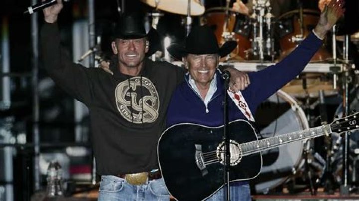 Tim McGraw Says He Remembers The Exact Moment He Met His Wife Faith