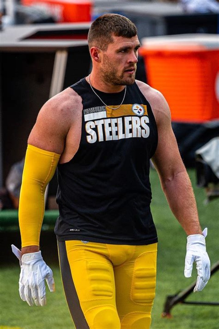 Tj Watt Did get any sacks today Did break the record Contract