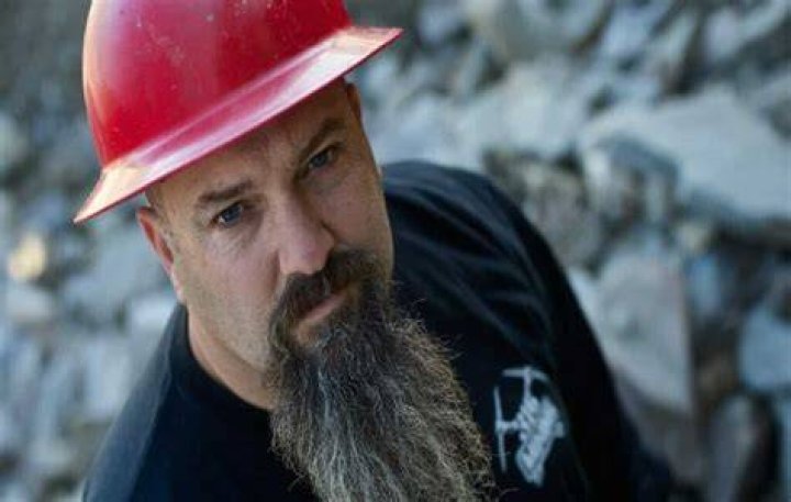 Todd Hoffman age, net worth, height, wiki, family, biography and latest