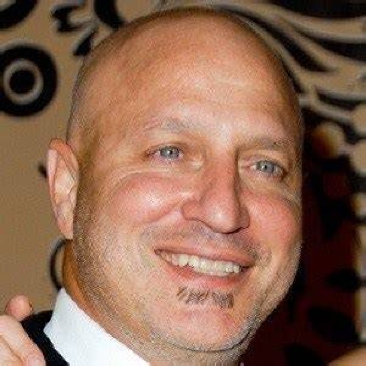 Tom Colicchio Age, Birthday, Bio, Facts & More Famous Birthdays on