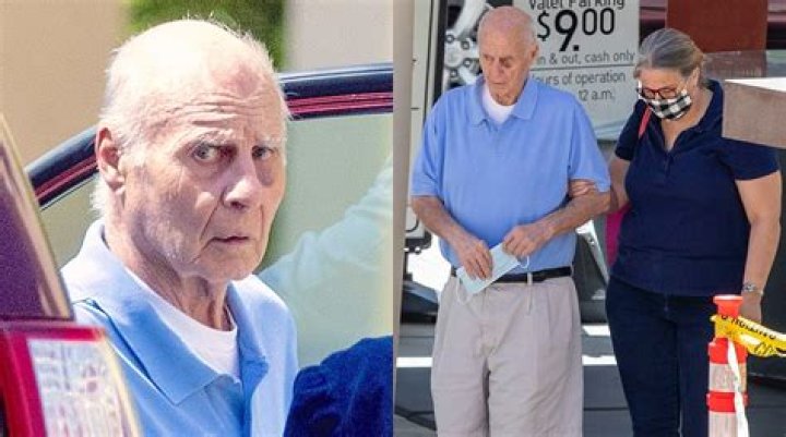 Tom Girardi seen with black eye in first sighting since divorce from
