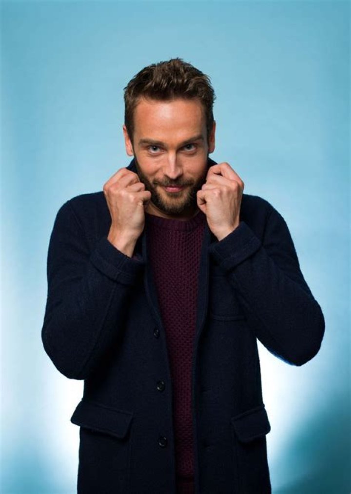 Tom Mison Tom mison, Great beards, Male beauty