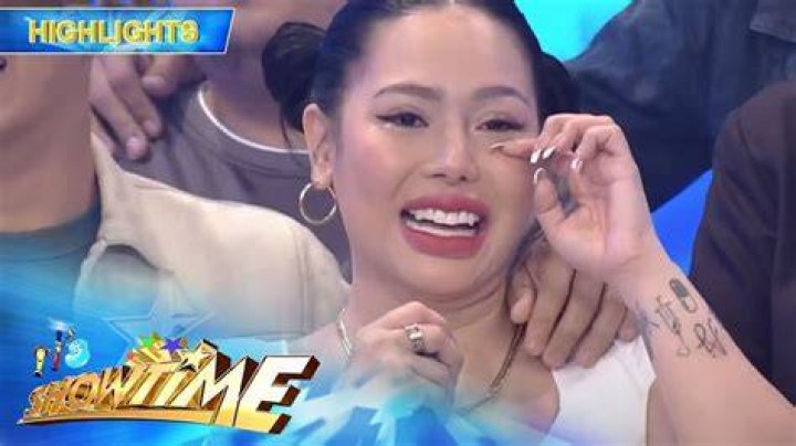 Toni Fowler gets tearyeyed as she returns to &lsquo;It&rsquo;s Showtime&rsquo;