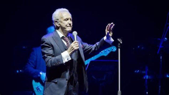 Tony reveals Alzheimer&rsquo;s diagnosis; new duets album w/ Lady