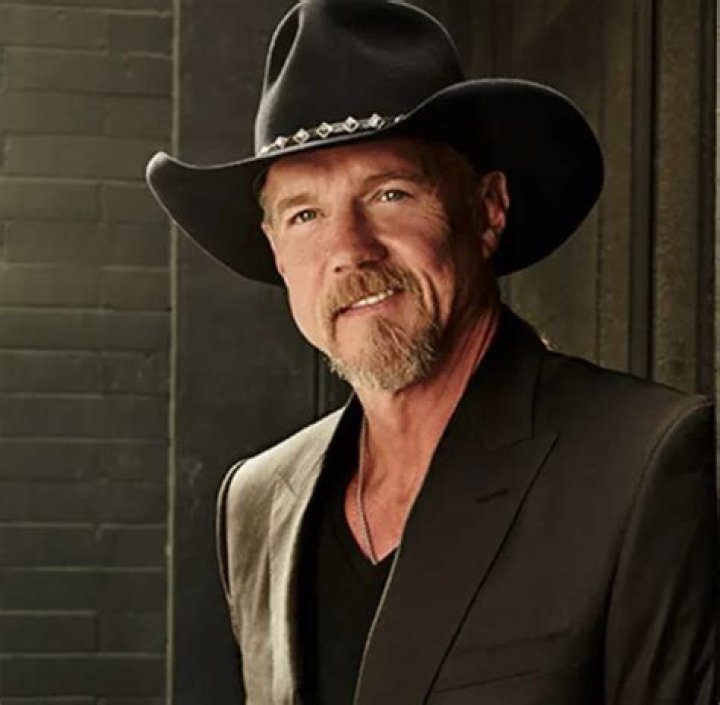Trace Adkins Biography, Age, Weight, Height, Friend, Like, Affairs