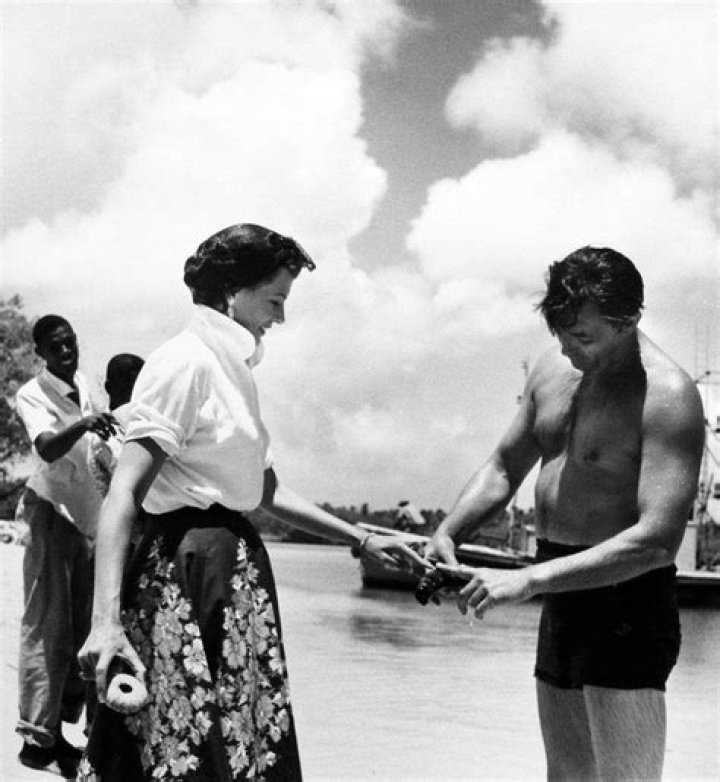 Trini Mitchum photos, news, filmography, quotes and facts Celebs