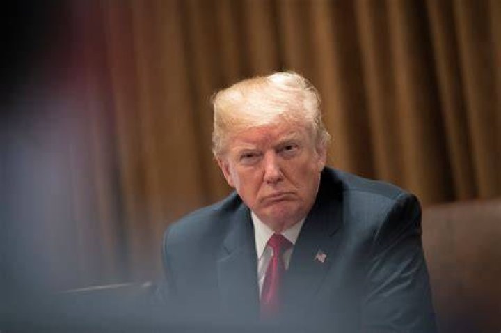 Trump threatens to shutdown southern border over wall funding fight