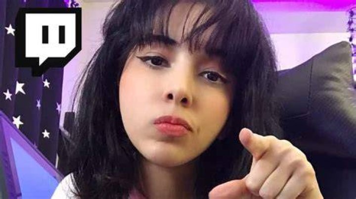 Twitch streamer Susu has perfect response to fan asking to &ldquo;smash