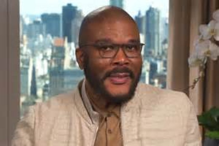 Tyler Perry Hajl&eacute;ktalanb&oacute;l milliomos! Life Advisor