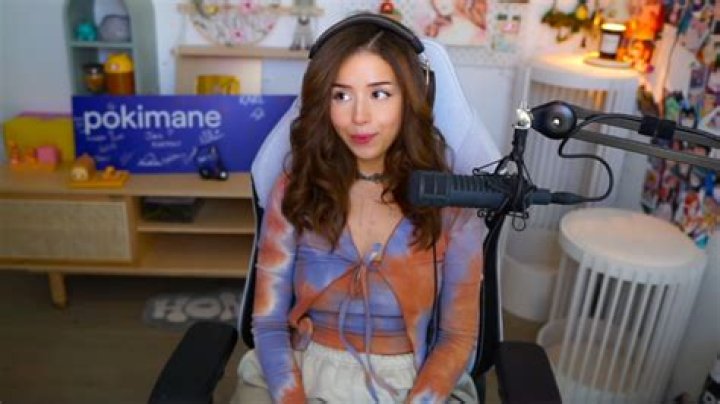 Unaware Pokimane by Blackpink4 on DeviantArt